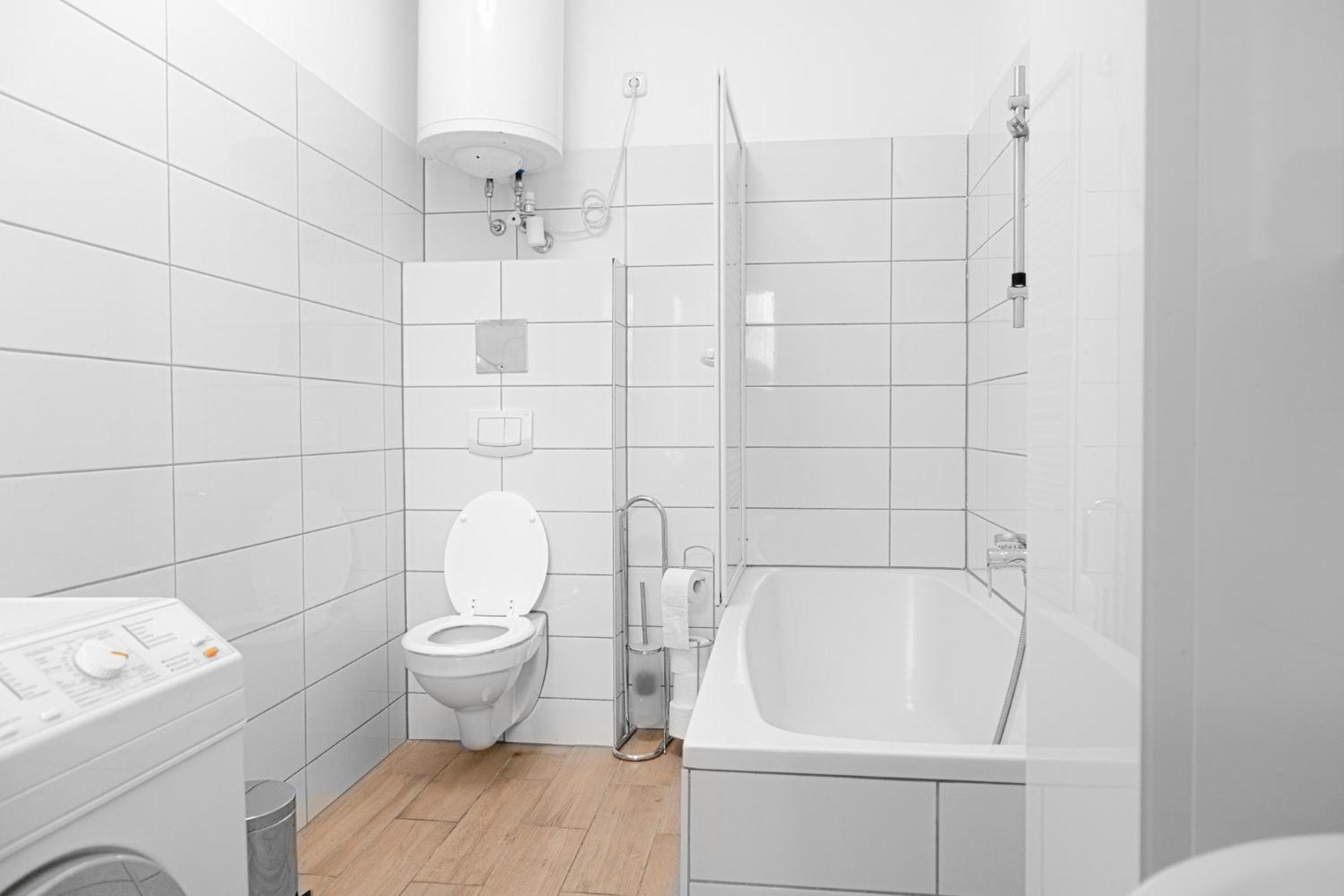 Lovely 2Br Shared Apartment, Enkplatz U3, 15Min To Center Bécs Kültér fotó