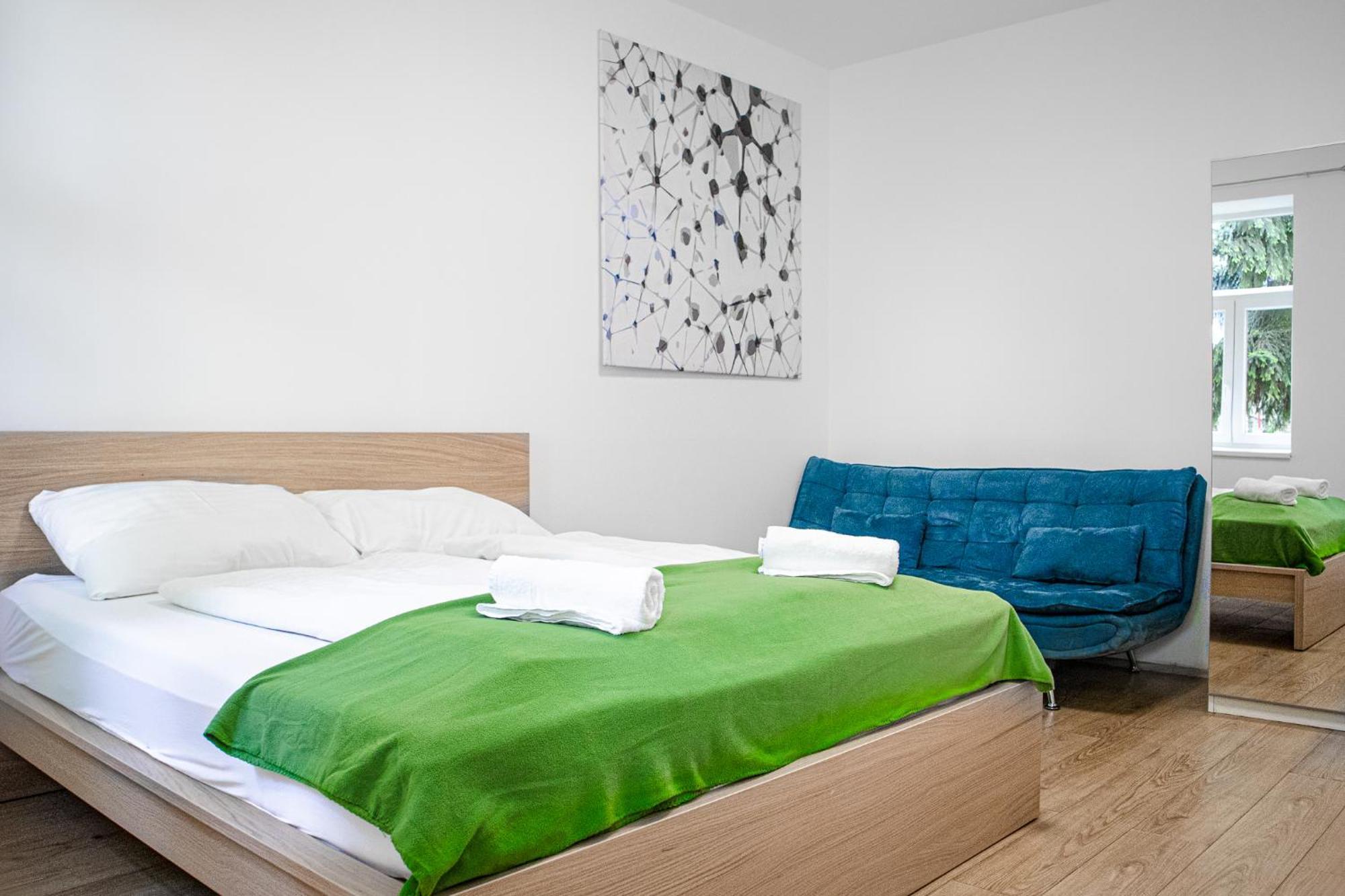 Lovely 2Br Shared Apartment, Enkplatz U3, 15Min To Center Bécs Kültér fotó